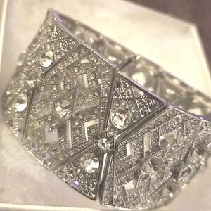 Art Deco Style Stretch Bracelet Rhinestone Wedding Prom Fancy Costume jewelry